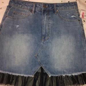 Brand New Chelsea & Violet Jean Ruffle Skirt